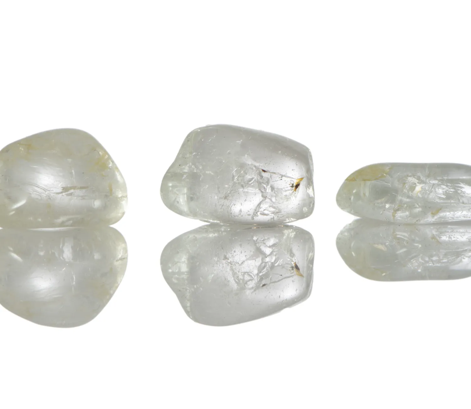 Сребрист Топаз