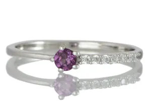 Пръстен с Гранат