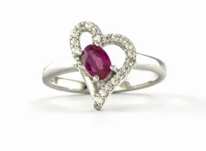 Сребърен пръстен с Рубин