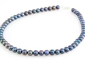 Колие с Черни Перли